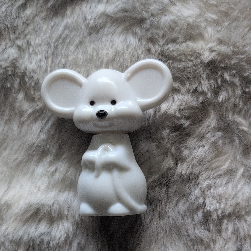 Avon White Mouse Figurine